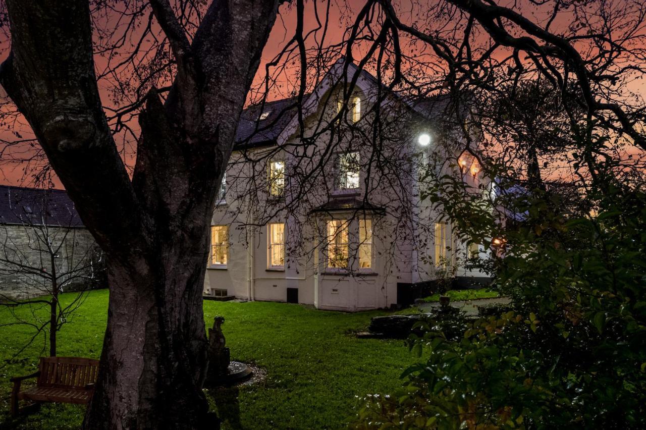 Caemorgan Mansion Hotel Cardigan Exterior foto